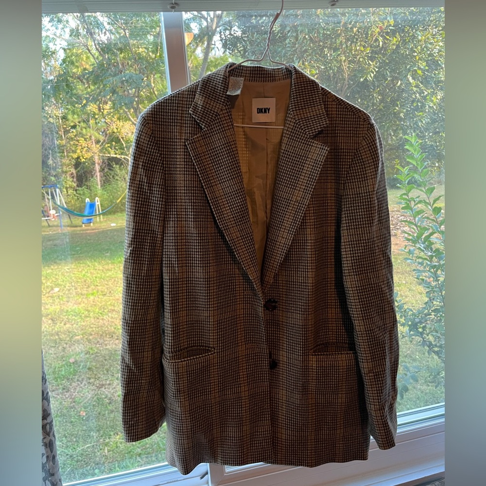 DKNY blazer size 6